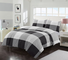Load image into Gallery viewer, Larry duvet set
