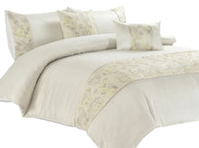 Load image into Gallery viewer, Savanna Duvet Cover set

