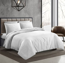 Load image into Gallery viewer, 100% Egyptian Cotton Duvet Cover sets
