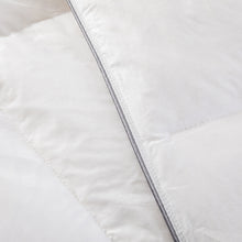 Load image into Gallery viewer, Luxury Duck Feather And Down Duvet

