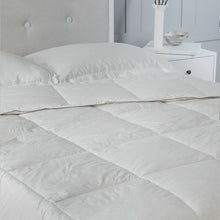 Load image into Gallery viewer, Luxury Duck Feather And Down Duvet
